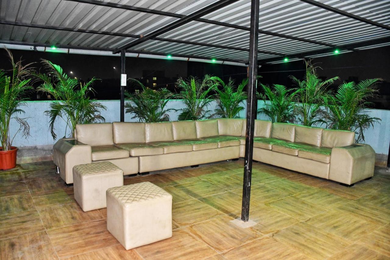 Hotel Megh Residency Navi Mumbai Extérieur photo