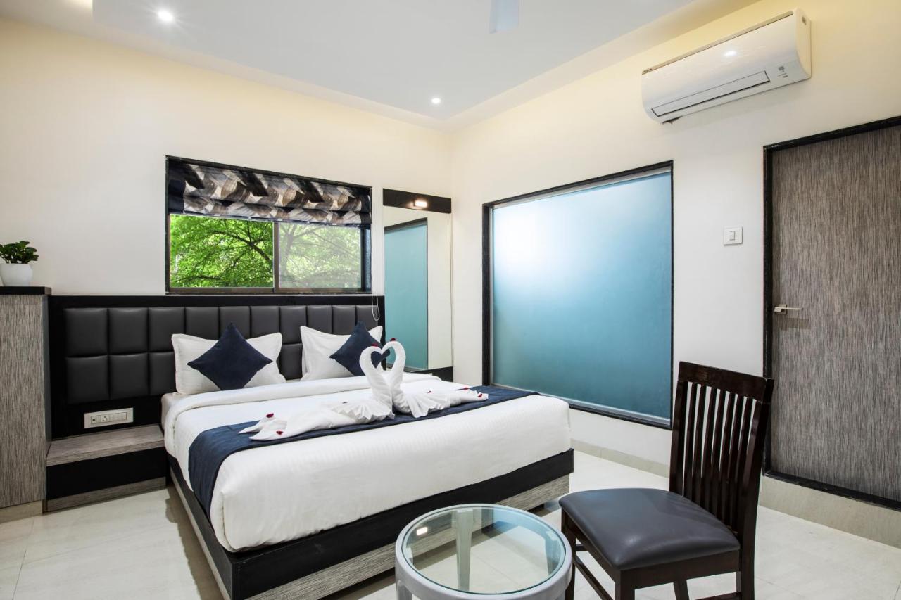 Hotel Megh Residency Navi Mumbai Extérieur photo