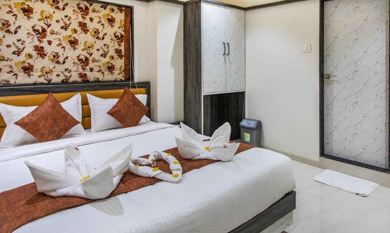 Hotel Megh Residency Navi Mumbai Extérieur photo